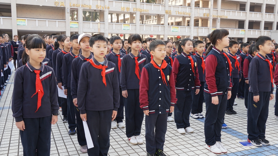 16生认真聆听.JPG