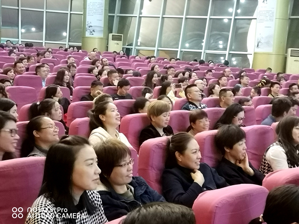 0302家长课堂3.jpg