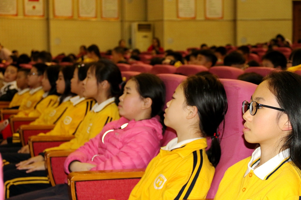 听2.JPG
